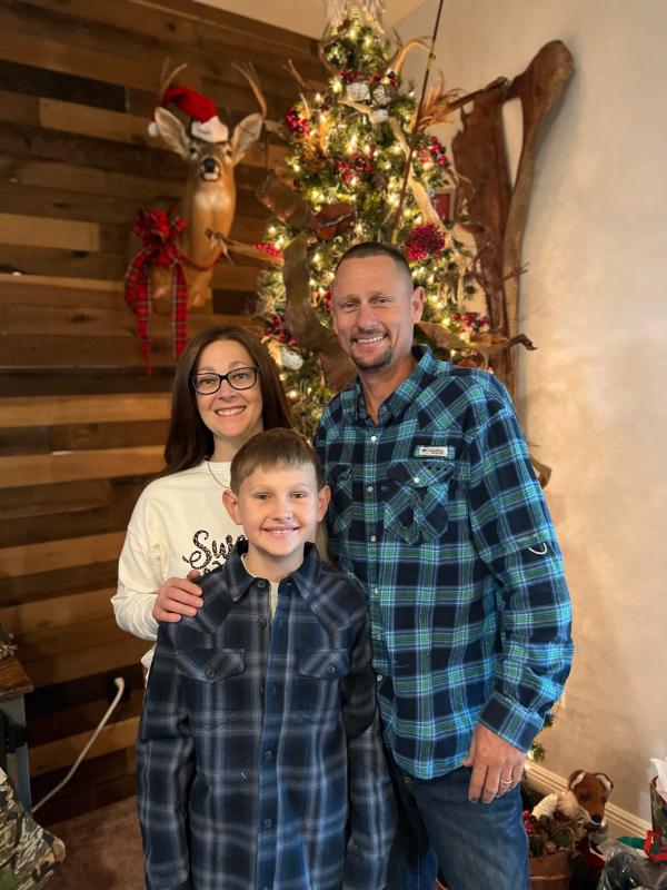 Lauren Laney, Board Certified Hearing Instrument Specialist and her family Christmas 2022.
