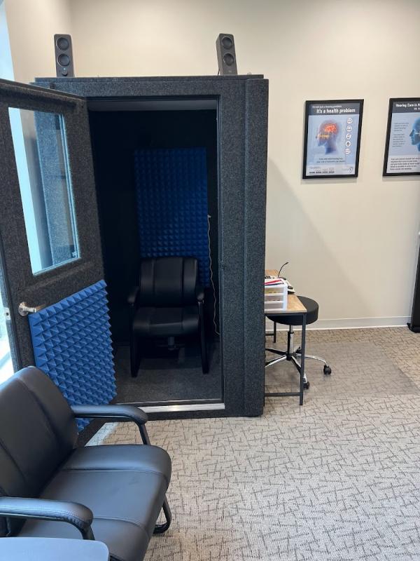 Soundproof testing booth
