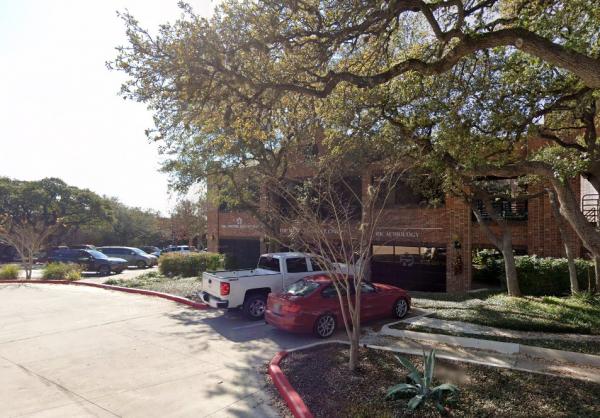 Outside of building - RK Audiology in Austin TX